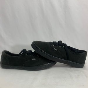 Black vans